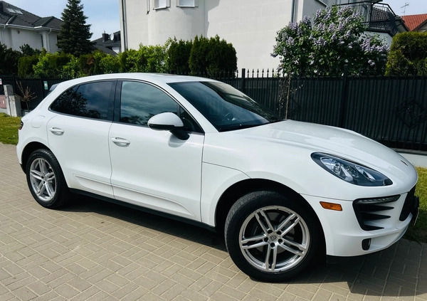 Porsche Macan cena 158500 przebieg: 128000, rok produkcji 2018 z Warszawa małe 191